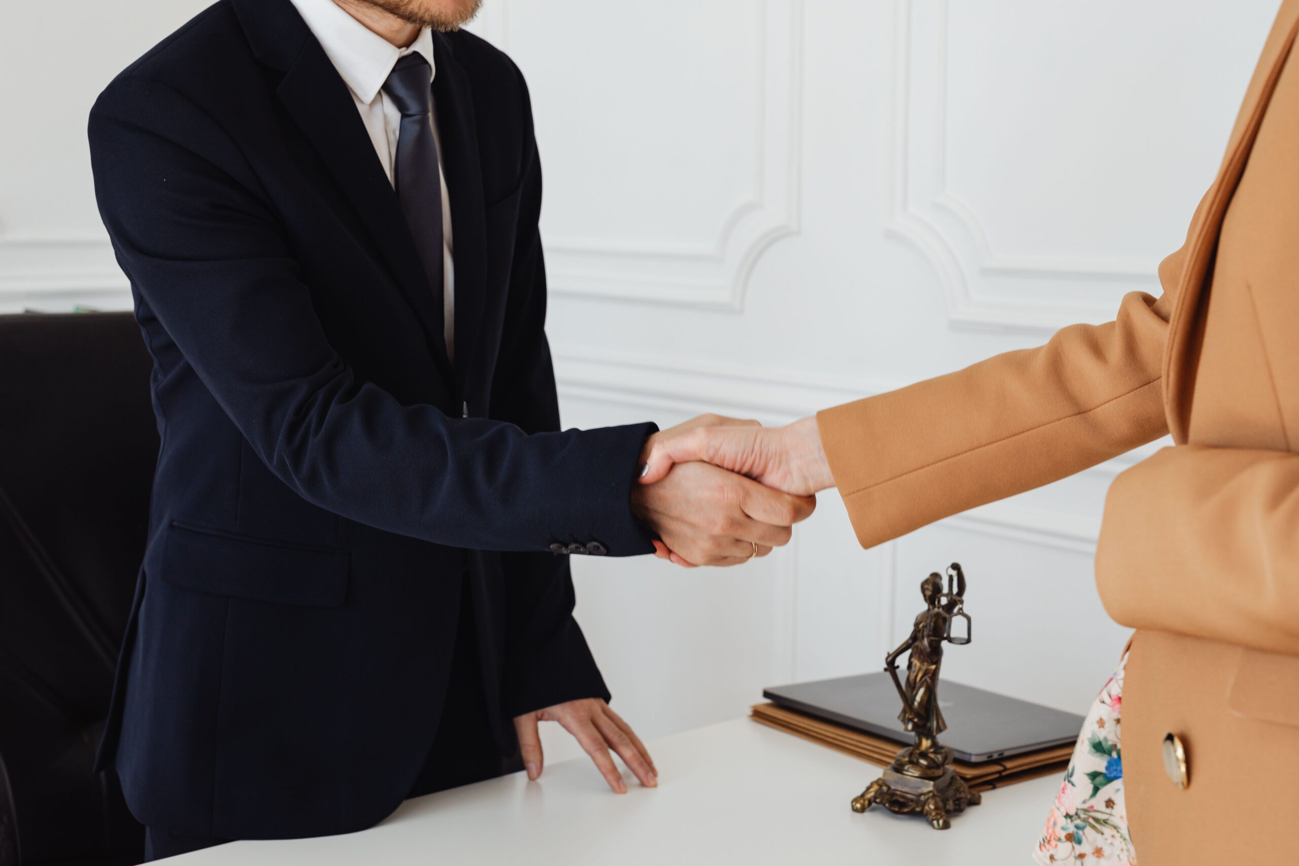 how to choose car personal injury lawyers in Los Angeles